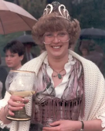 1976-Beate I. Linden- Lengsdorf Weinköniginnen