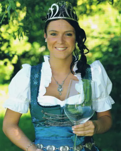 1976-Beate I. Linden- Lengsdorf Weinköniginnen